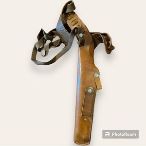 Bianchi Extra Large Leather Shoulder Holster X15